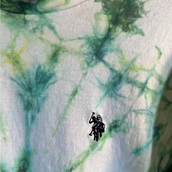 One of a kind men’s tie dyed Polo T-shirt, size large. - Picture 4 of 4